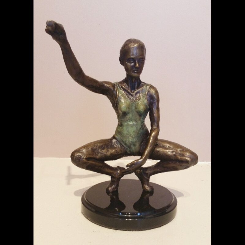 Ballet Sculpture - Plie