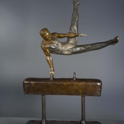 Scissors on Pommel Horse