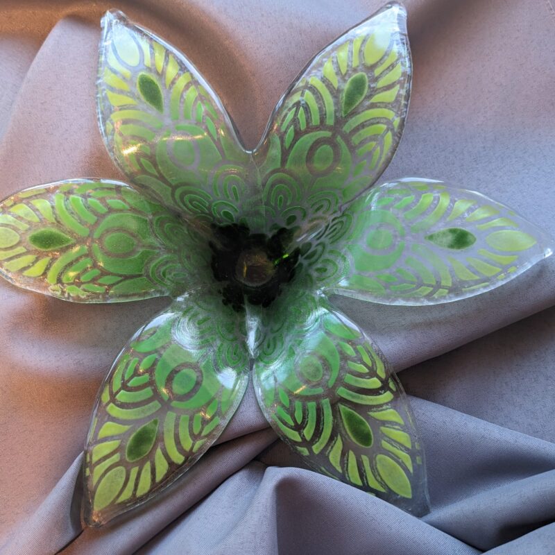 Small Green Garden Lily